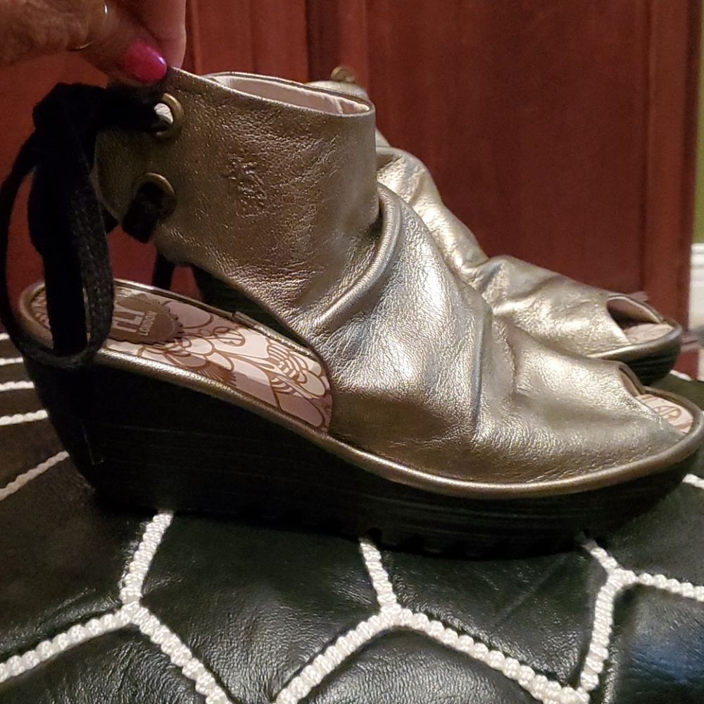 Beautiful Bronze Fly London Shoes